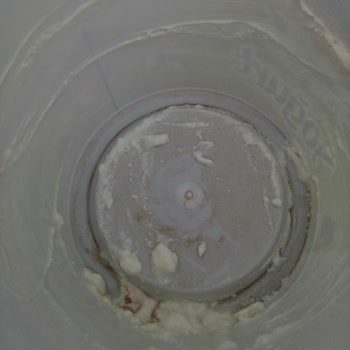 Yoğurt Ambalajında Tozlu Görüntü Tüketimi Zorlaştırdı