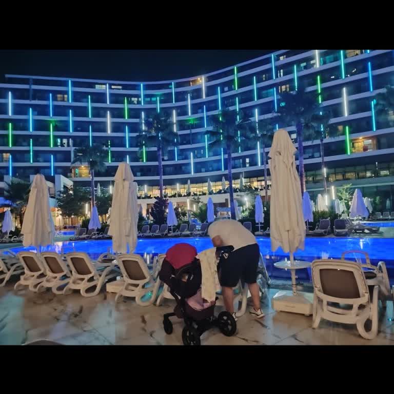 Otel Girişinde Güvenlik Zafiyeti Nedeniyle Yaşanan Kaza Ve Yetersiz İlgi