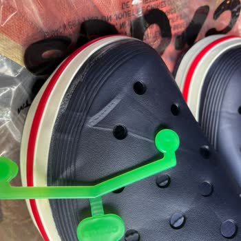 Defolu Crocs Terlikler İçin İade Talebim Satıcı Tarafından Reddedildi