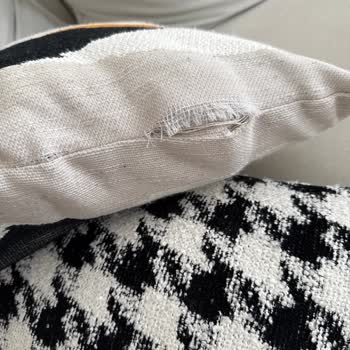 Enza Home Köşe Takımında Leke Ve Sökülme Sorunları Garanti Çözümünde Mağduriyet