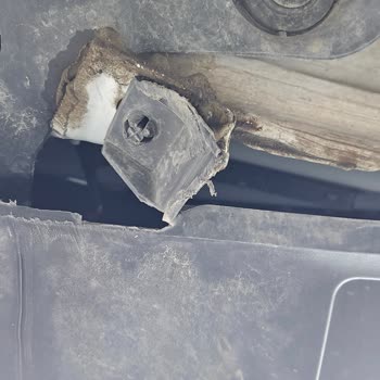 Satın Aldığım İkinci El Aracın Tamponundaki Hasar Ve Müşteri Suçlaması