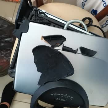 Kargoda Hasar Gören Tost Makinesi Ve Yetersiz Şube İlgisi