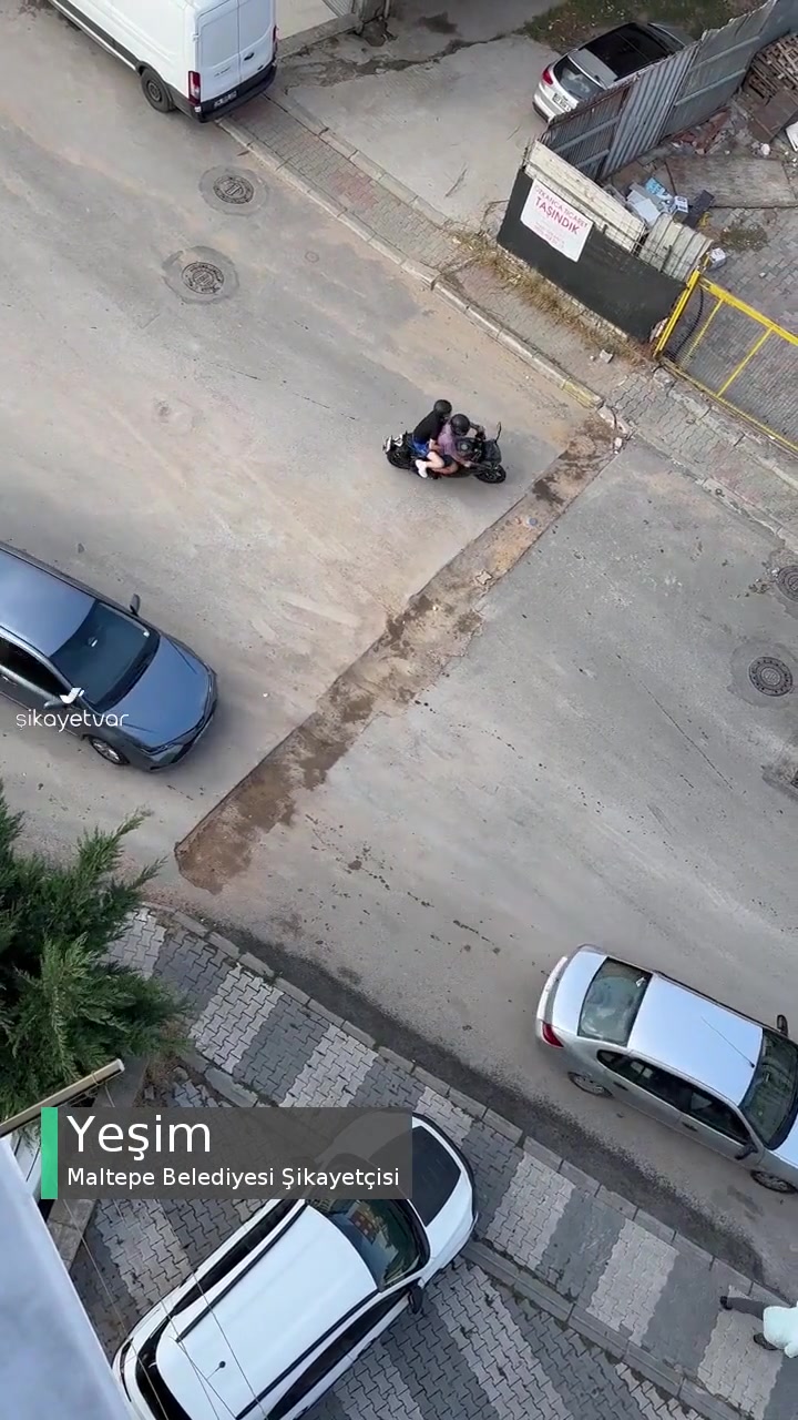 Maltepe Belediyesi Tertemiz Yolun Bozulup Tekrar Yapılmaması videonun kapak resmi