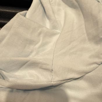 T-shirtte Dikiş Hatası Ve Uzayan İnceleme Süreci Nedeniyle Mağduriyet