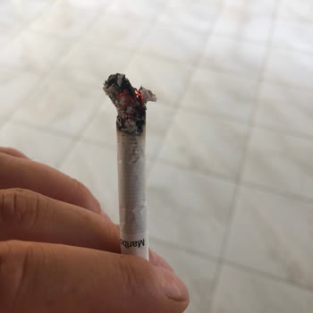 Sigara Paketinde Yabancı Madde Şoku