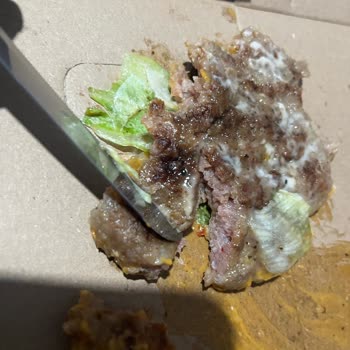 Getir Yemekten Gelen Çiğ Burger Ve İade Reddi Mağduriyeti