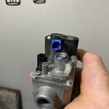 ECA Calora Premix Kombi E82 Arızası Sürekli Tekrarlanıyor, Sorun Çözülemedi