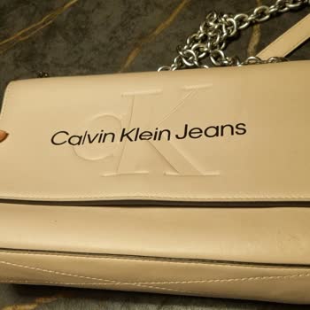 Calvin Klein Çantanın Derisinde Erken Soyulma Ve İade Talebimin Reddedilmesi