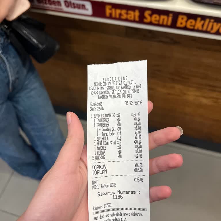 Burger King’de Yanlış Fiyatlandırma Ve Personel Üslubu Mağduriyeti