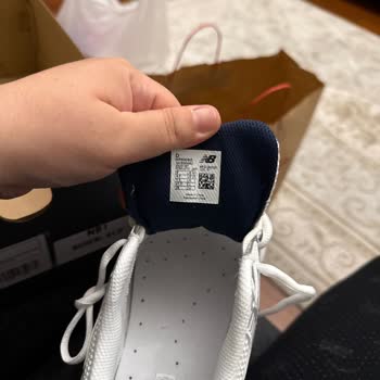 Satın Aldığım New Balance Ayakkabının Orijinalliğinden Şüpheliyim