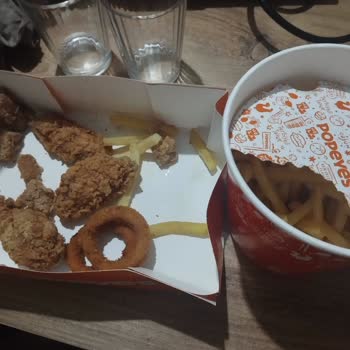 Yemeksepeti Eksik, Bayat Ve Hijyen Sorunlu Siparişe Yetersiz Çözüm