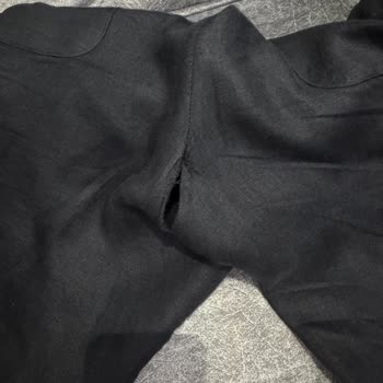 Aldığım Pantolonun Bir Gün İçinde Sökülmesi Ve Hayal Kırıklığı