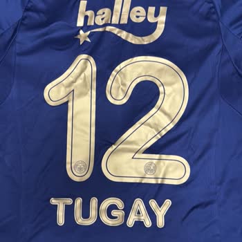 Aldığım Forma Hem Yamuk Baskılı Hem Defolu Çıktı