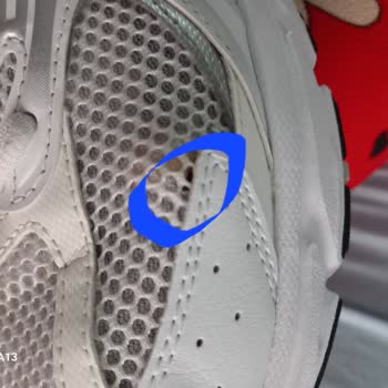 Kısa Sürede Deforme Olan New Balance Ayakkabı İçin Değişim Talebi