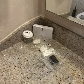 Bebekle İlk Tatilde Gürültü, Hijyen Ve İlgisizlik Nedeniyle Mağdur Olduk