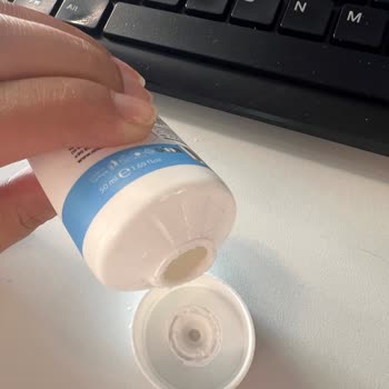 İlk Kullanımda Ayrılan Kapak Nedeniyle Sinoz El Kremi Mağduriyeti