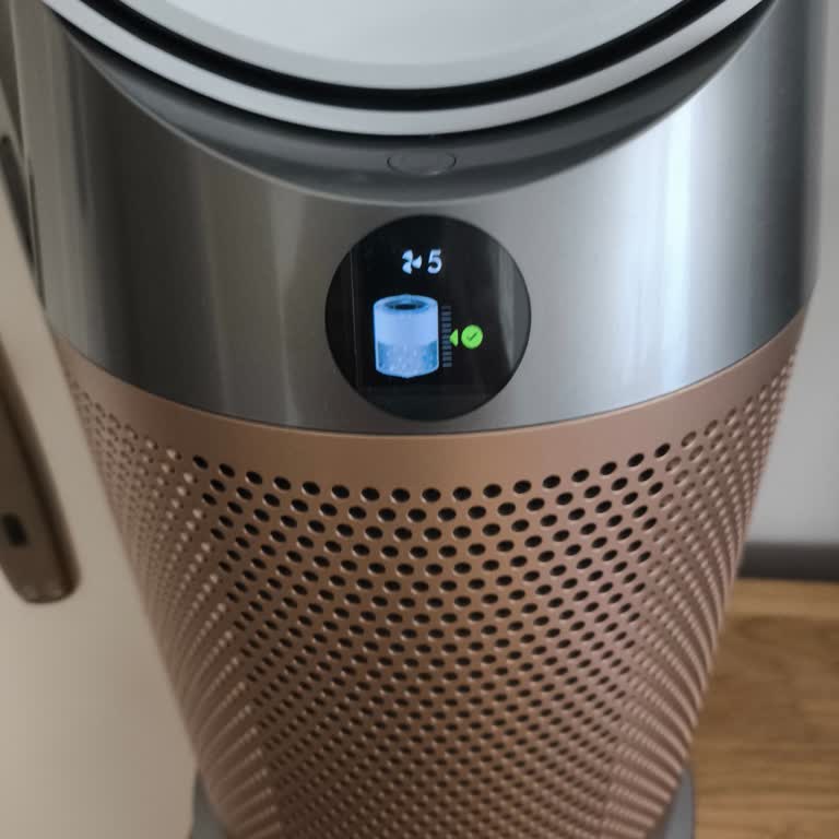 Garanti Kapsamındaki Dyson Cihazda Koku Sorunu Ve Ücretli Filtre Değişimi Mağduriyeti