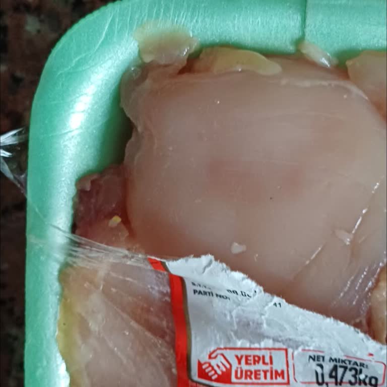 Kötü Kokan Tavuk Ve Yetersiz Çözüm Süreci