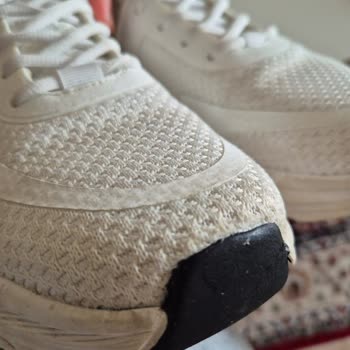 Lescon Ayakkabının Kısa Sürede Açılması Ve Yetersiz Tamir Mağduriyeti