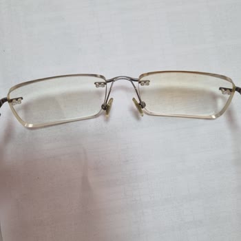 Gözlük Camlarında Erken Sararma Ve Yetersiz Müşteri Desteği