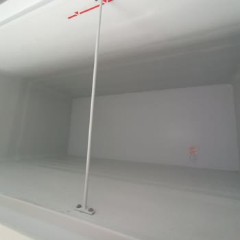 Yeni Alınan Derin Dondurucuda Çatlak Çıktı, Değişim Talebim Karşılanmıyor