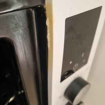 Arçelik Mini Fırında Güvenlik Endişesi Ve Malzeme Kalitesi Sorunu