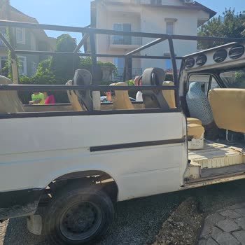 Safari Turunda Eski Ve Güvenliksiz Araçla Mağdur Edildik