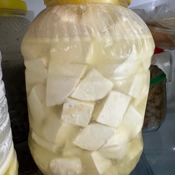 Ali Baba Süt ve Süt Ürünleri Aldığım Salamura Peynirler Suda Eridi, Mağduriyetim Giderilmedi