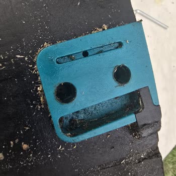 Aldığım Akülü Kesim Motoru Arızalı Çıktı, Firma İletişime Geçmiyor