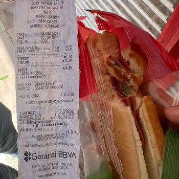 Küflü Sandviç Şoku Ve Süregelen Ürün Sorunları