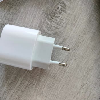 Sahte Şarj Aleti İki İphone'umun Anakartını Yaktı Mağduriyetim Giderilmiyor