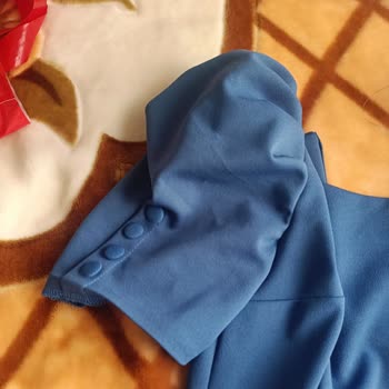 Saygı Giyim Sökük Elbise Gönderiyor