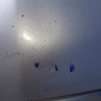 Tüvtürk Personelinin Hatası Sonucu Araçta Kalıcı Leke Oluştu, Mağduriyetim Giderilmiyor