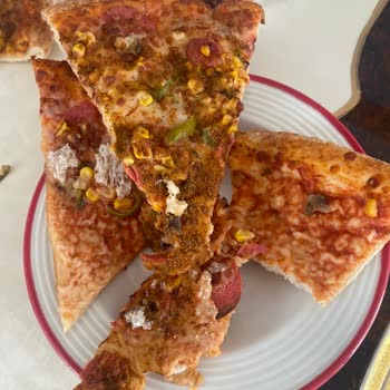 Pizza Siparişimde Kalite Sorunu Ve Ücret İadesi Talebim