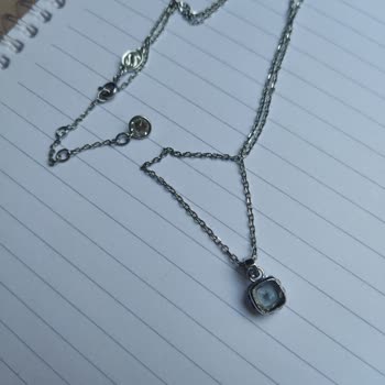 Swarovski Kolyede Paslanma Ve Alerji Sorunu