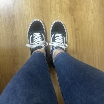 İki Kere Giyilen Ayakkabının Patlaması Hayal Kırıklığı Yarattı