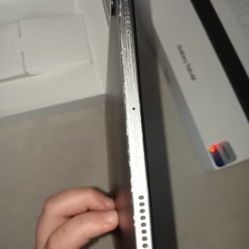 Samsung Galaxy TAB A8 Tabletimde Ekran Donması Ve Kasada Boya Soyulması Sorunu