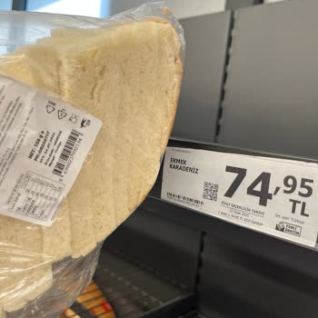 A101 Şubesinde Son Kullanma Tarihi Geçmiş Ve Küflü Ürün Satışı