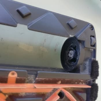 Philips Dikey Süpürgede Fırça Parçası Kırıldı Hayal Kırıklığı Yaşadım