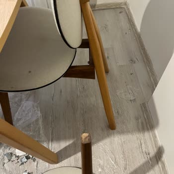 Vivense Masa Takımı Yanlış Renk Ayaklarla Teslim Edildi, Müşteri Hizmetlerinden Çözüm Alınamıyor