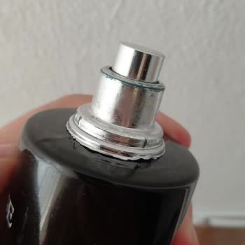 Aldığım Parfümler Kalitesiz Çıktı Ve Mekanizması Bozuldu