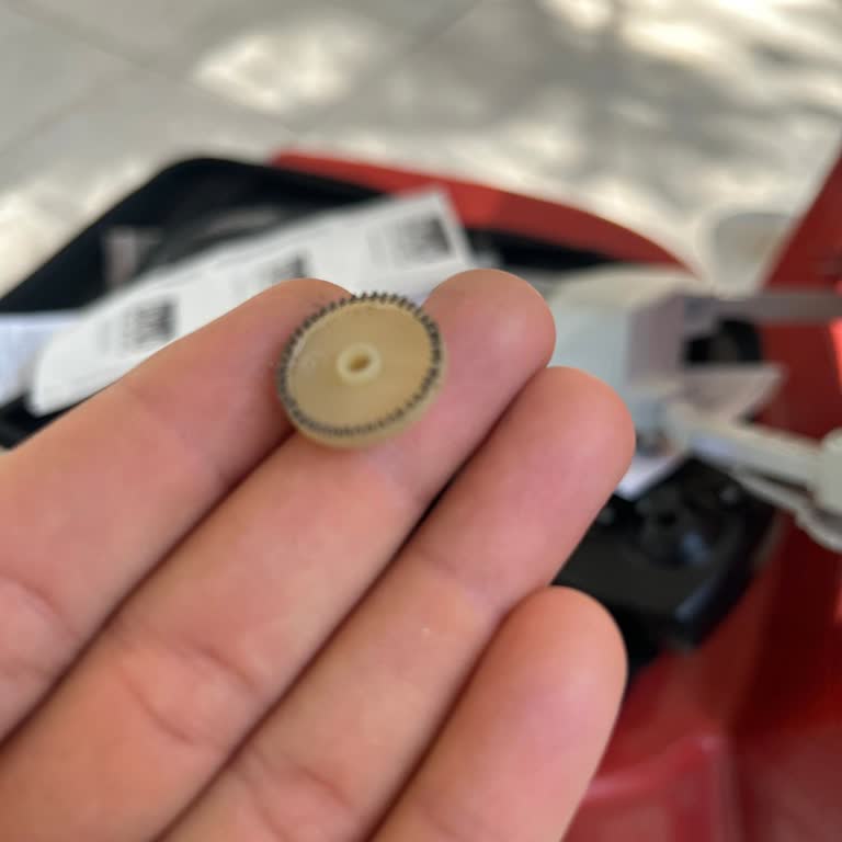 Drone Motor Dişlileri Arızalı, Yedek Parça Bulamıyorum