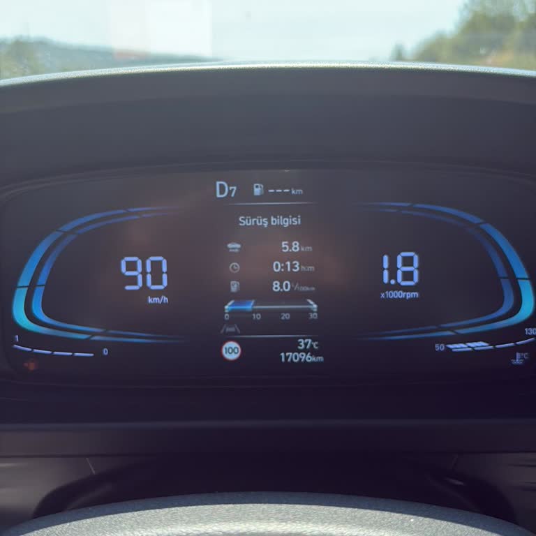 İstasyonda Yakıt Verilmemesi Ve Personel İlgisizliği