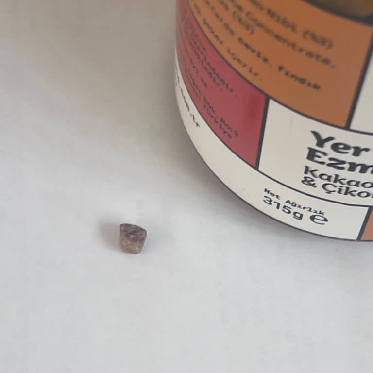 Fıstık Ezmesinden Taş Çıktı, İade Talep Ediyorum