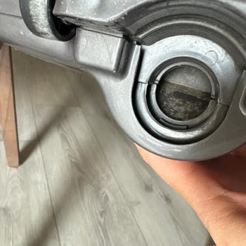 Fantom Speedy Pro Süpürge Başlığı Yerine Oturmuyor, Değişim Talebim Var