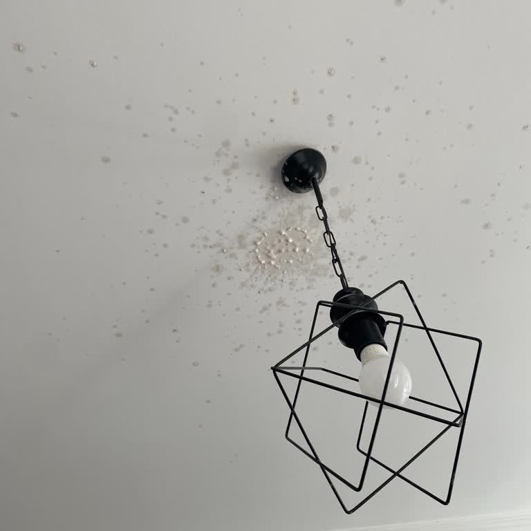 Aldığım Kefirin Patlaması Sonucu Evde Maddi Zarar Ve Güvenlik Endişesi