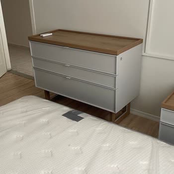 Divanev'den Beyaz Diye Aldım, Gri Renk Geldi: Tüketici Yanıltılıyor