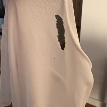 Çamaşır Makinesi İki Kez Değişti, Sorun Çözülmedi, Kıyafetlerim Yırtılıyor