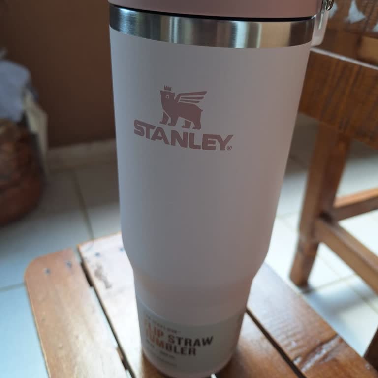 Yanlış Renk Termos Gönderimi Ve Müşteri Hizmetlerine Ulaşılamıyor