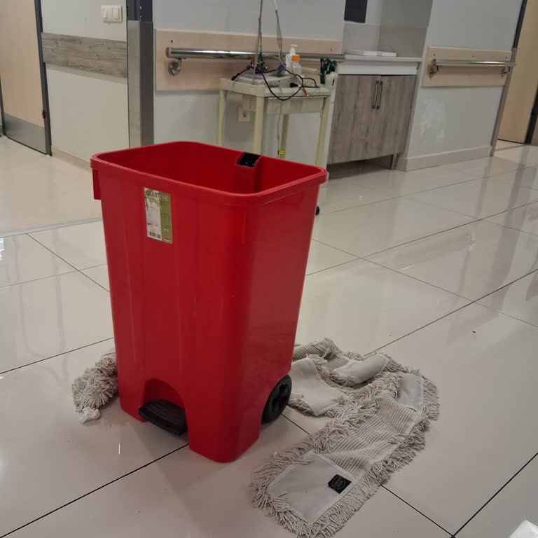 Antalya Eğitim Araştırma Hastanesi Ortopedi Katında Klima Ve Temizlik Sorunu